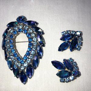 Vintage Sarah Coventry Blue Lagoon Pin & Earrings
